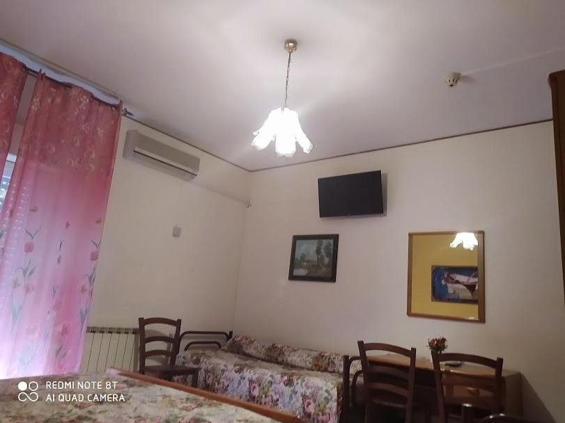 Hotel Eliseo Giardini-Naxos Buitenkant foto