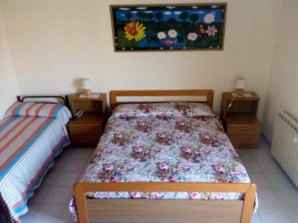 Hotel Eliseo Giardini-Naxos Buitenkant foto