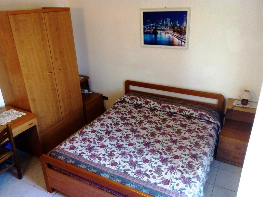 Hotel Eliseo Giardini-Naxos Buitenkant foto