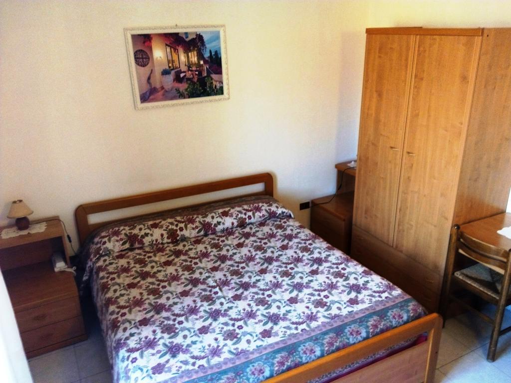 Hotel Eliseo Giardini-Naxos Buitenkant foto